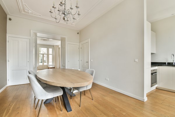 Medium property photo - Johannes Verhulststraat 4-2, 1071 NC Amsterdam
